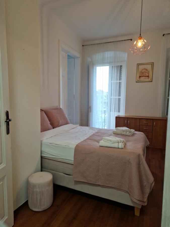 Queen Of Stay - Apartment Lili Rijeka Luaran gambar