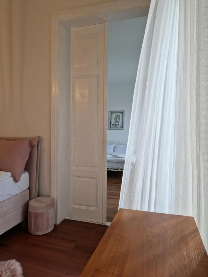 Queen Of Stay - Apartment Lili Rijeka Luaran gambar
