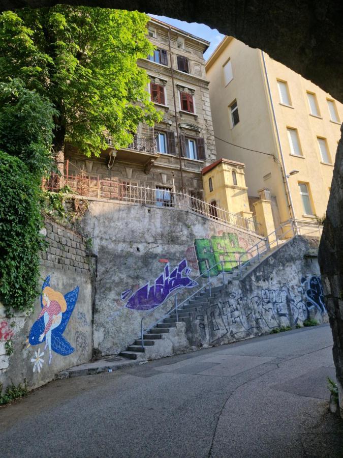 Queen Of Stay - Apartment Lili Rijeka Luaran gambar